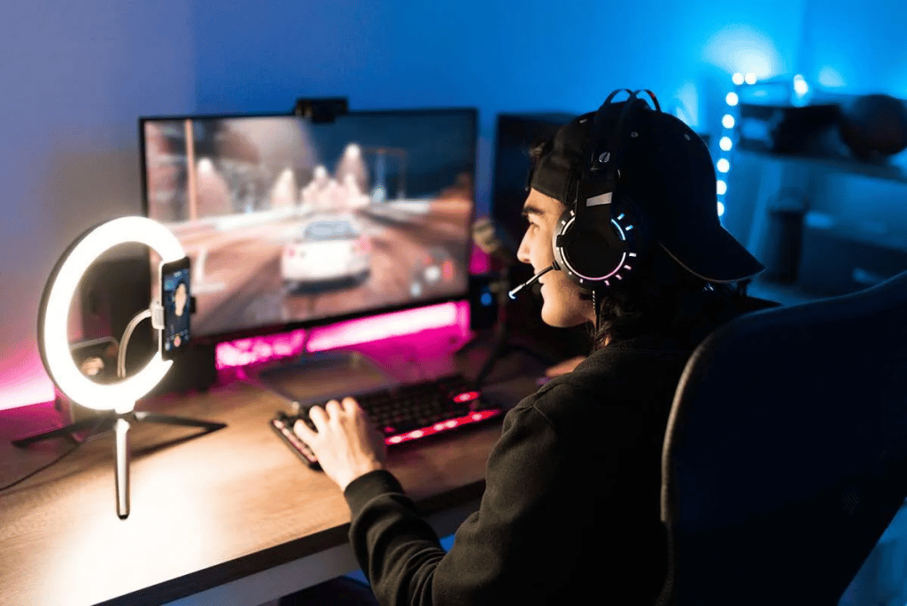 Creating a Buzz: Harnessing Social Media & Influencers for Ultimate Indie Game Marketing